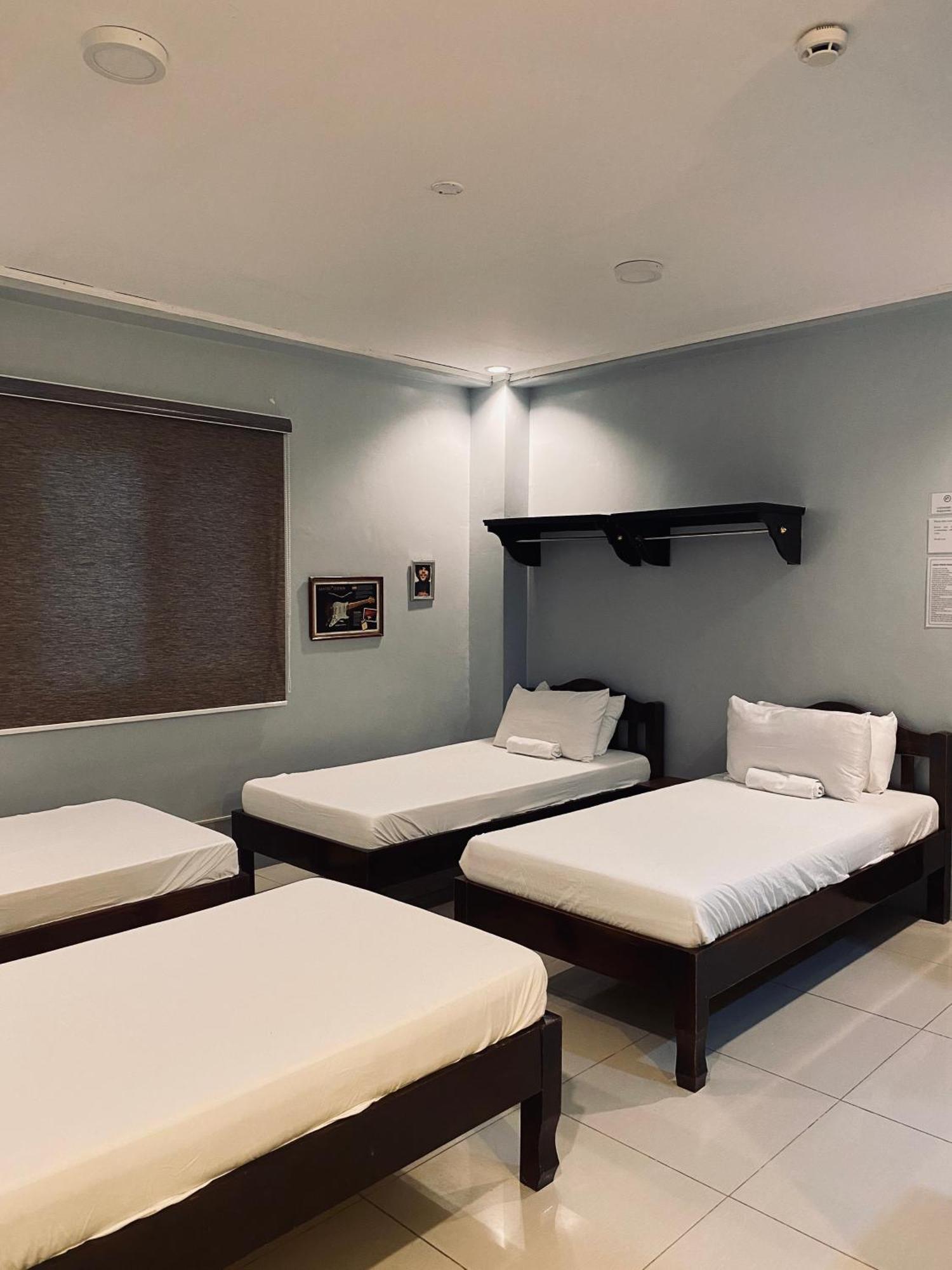 Lakayo Hillside Apartelle San Juan  Exterior photo